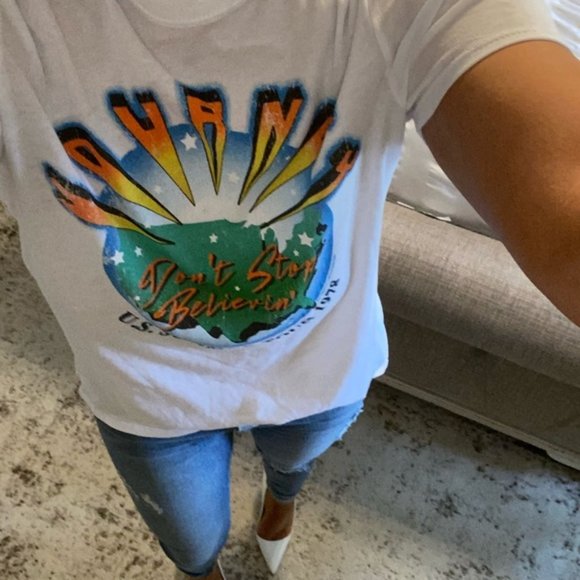 New💗Journey band tee - Picture 5 of 7